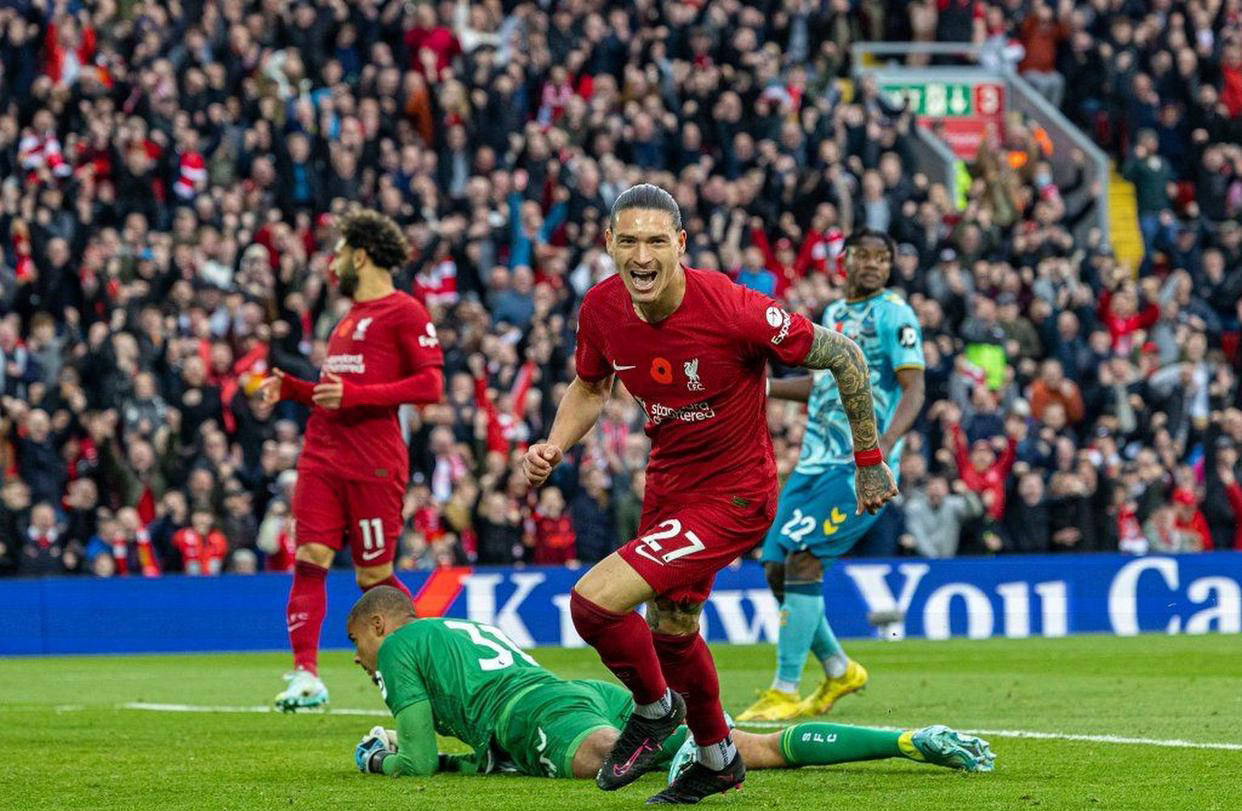 包含利物浦大胜南安普敦,英超冠军席位坐稳的词条 包含利物浦大胜南安普敦,英超冠军席位坐稳的词条