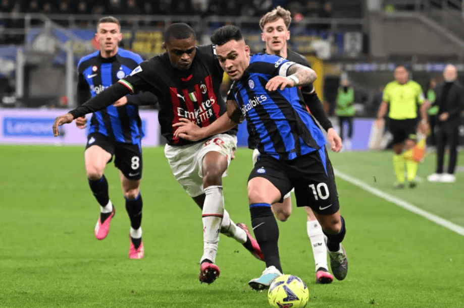 米兰德比战,AC米兰笑到最后的简单介绍 米兰德比战,AC米兰笑到最后的简单介绍