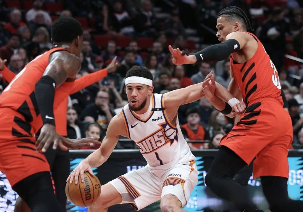 B体育体育vip注册-太阳队战绩攀升警惕东部球队崛起态势的简单介绍