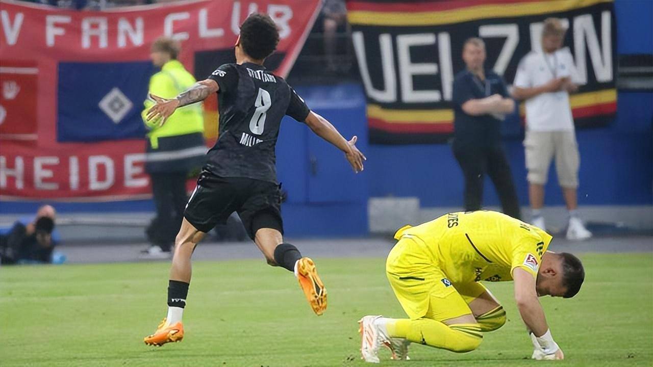 斯图加特客场惜败,遭遇联赛连败 斯图加特客场惜败,遭遇联赛连败