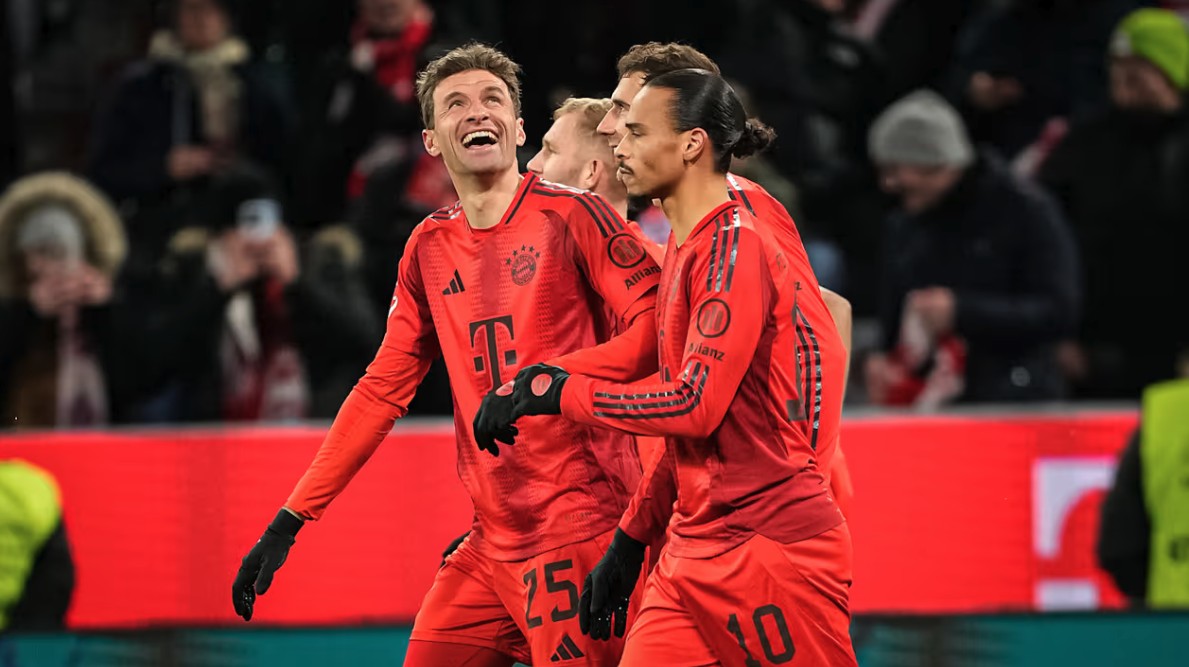 B体育体育app-拜仁主场横扫！德甲劲旅全城朝之的简单介绍