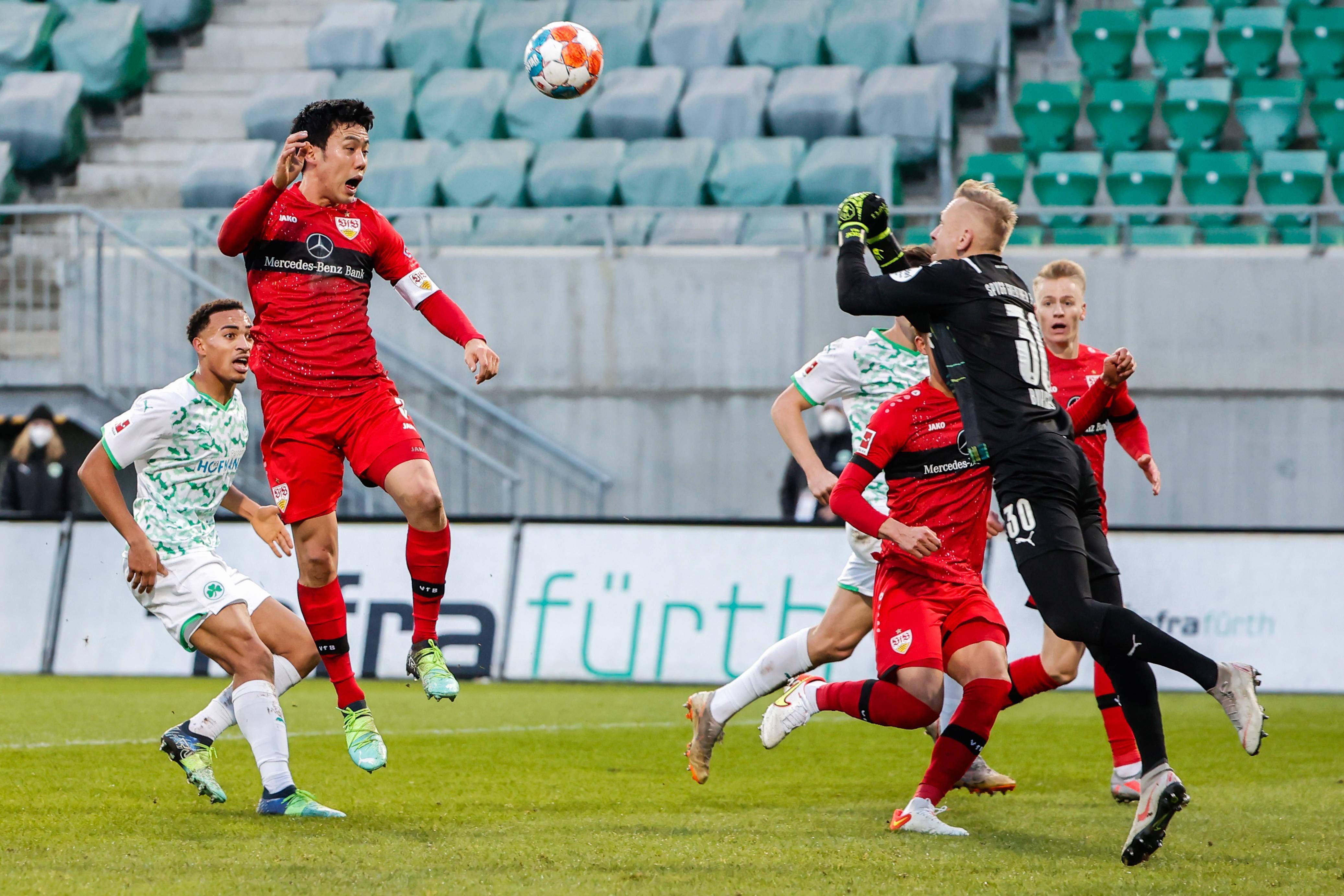 B体育体育平台-关于弗赖堡在客场比赛中努力表现，保持不败的信息