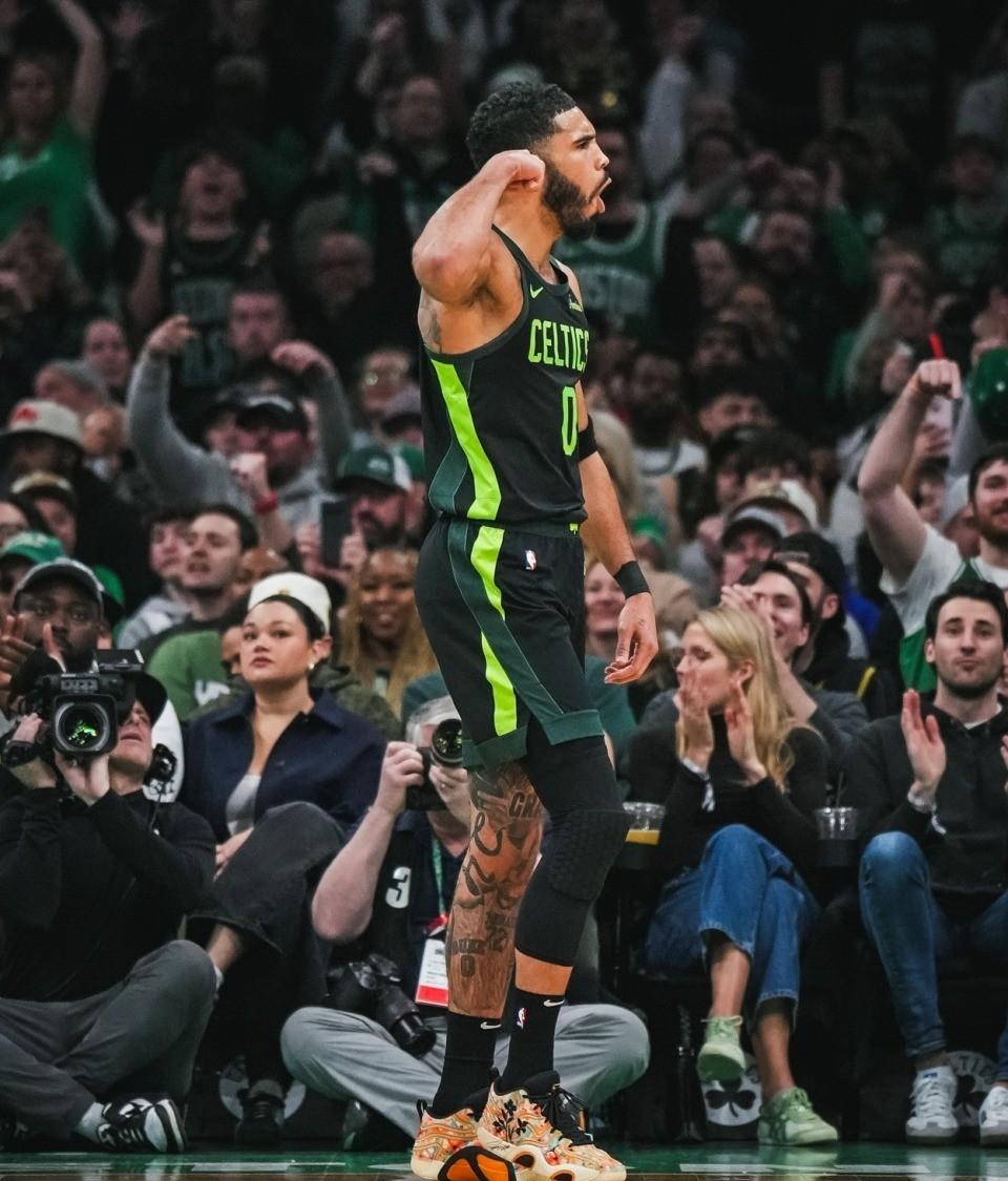 包含凯尔特人惊险胜骑士,取得连胜的词条 包含凯尔特人惊险胜骑士,取得连胜的词条