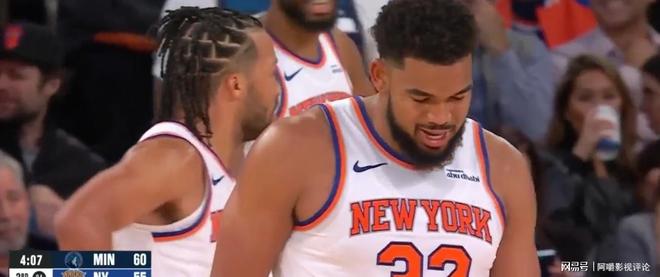 森林狼艰难击败尼克斯