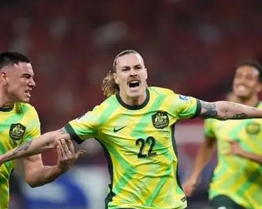 澳大利亚球员受伤,影响比赛结果的简单介绍 澳大利亚球员受伤,影响比赛结果的简单介绍