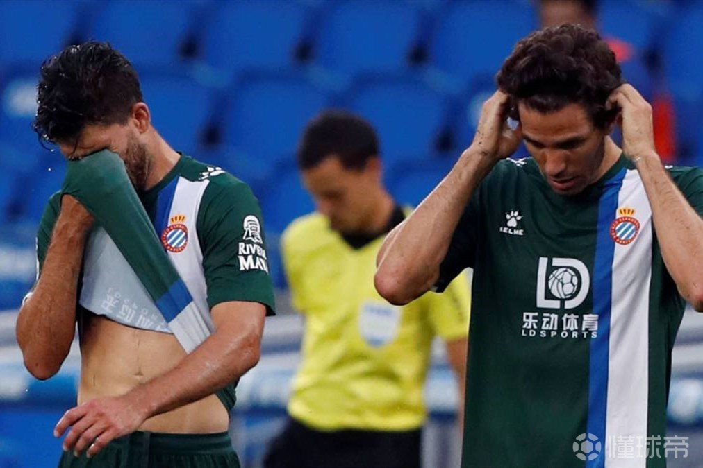 B体育体育网站入口-皇马遭遇四连败，小组出线形势堪忧的简单介绍